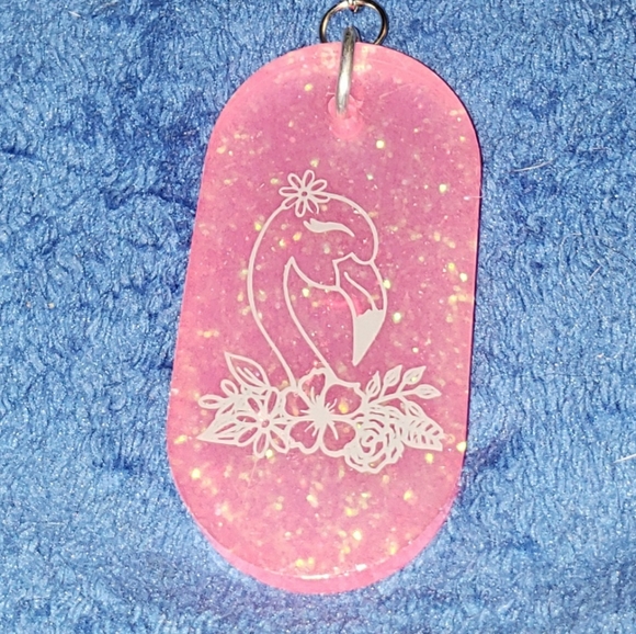 Flamingo Keychain - Picture 3 of 4